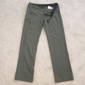 Patagonia olive green hiking pants
